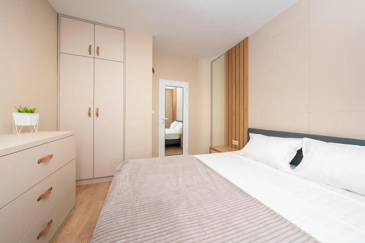 2 Bedrooms, Parking, Balcony With A View Apartment Sofia
